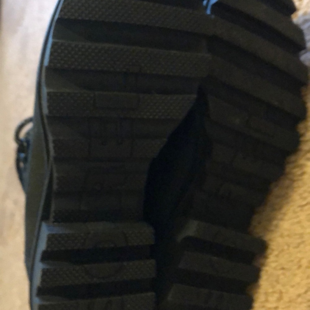 Sorel Boots - Picture 4 of 5